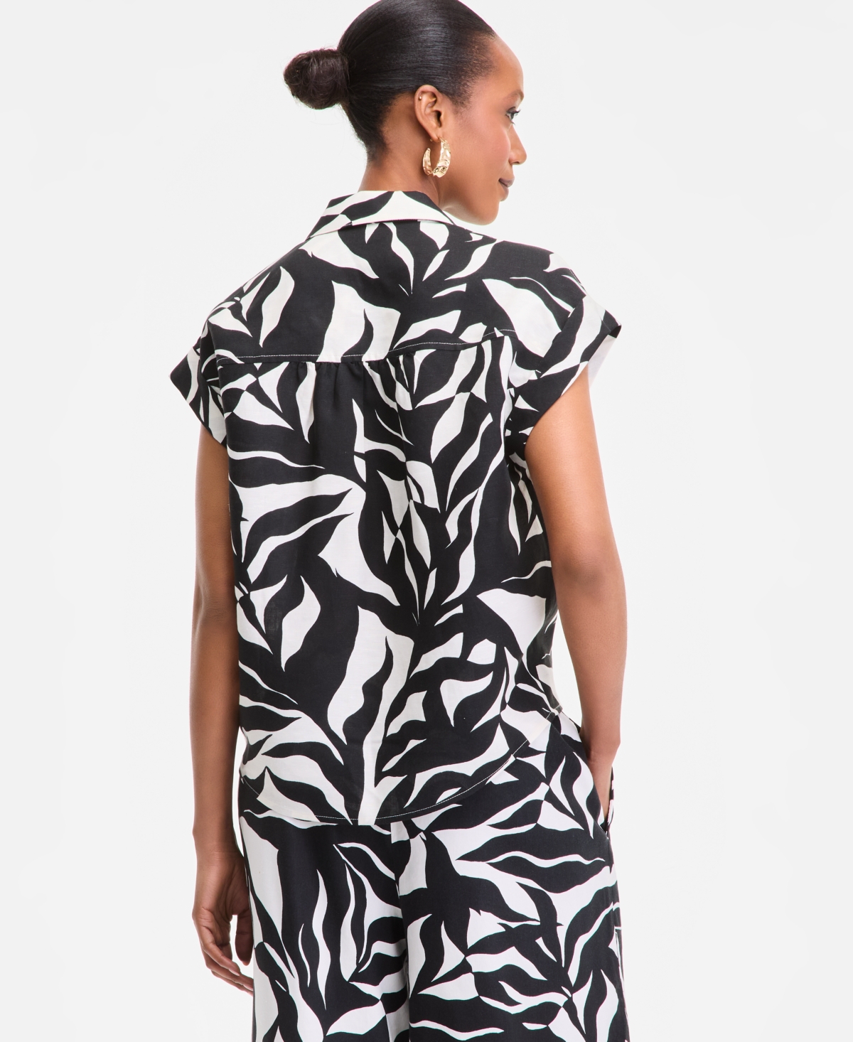 Inc International Concepts Women's Printed Short-sleeve Surplice Blouse, Exclusively At Macy's In Black