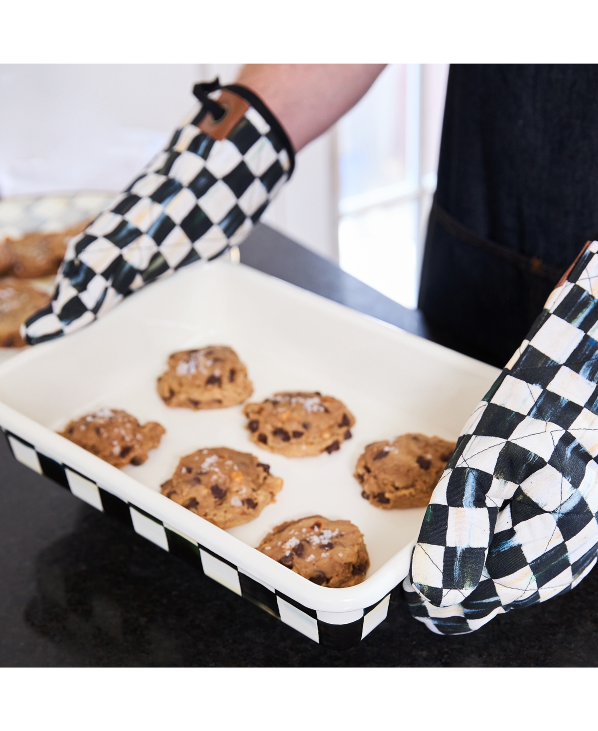 Mackenzie-childs Courtly Check Enamel Baking Set In No Color