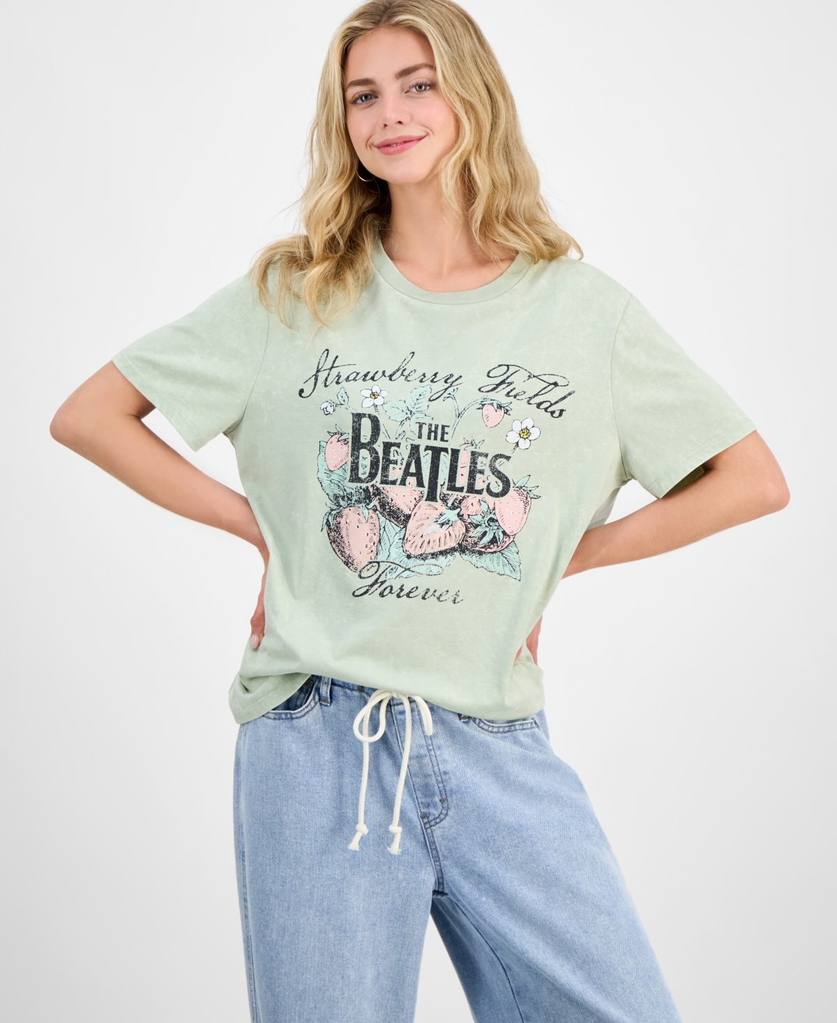 Juniors' The Beatles Strawberry Fields T-Shirt - Green