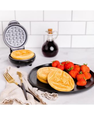 Star Wars Mini Darth Vader Waffle Maker - Star Wars Kitchen Appliance
