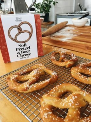 DIY Soft Pretzel & Beer Cheese Kit