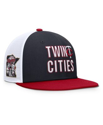 Nike - Men's Navy Minnesota Twins Pro Trucker Snapback Hat