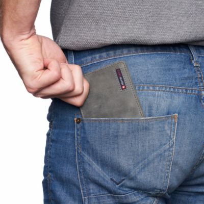 Mens Genuine Leather RFID Safe Bifold Wallet Passcase 2 ID Windows