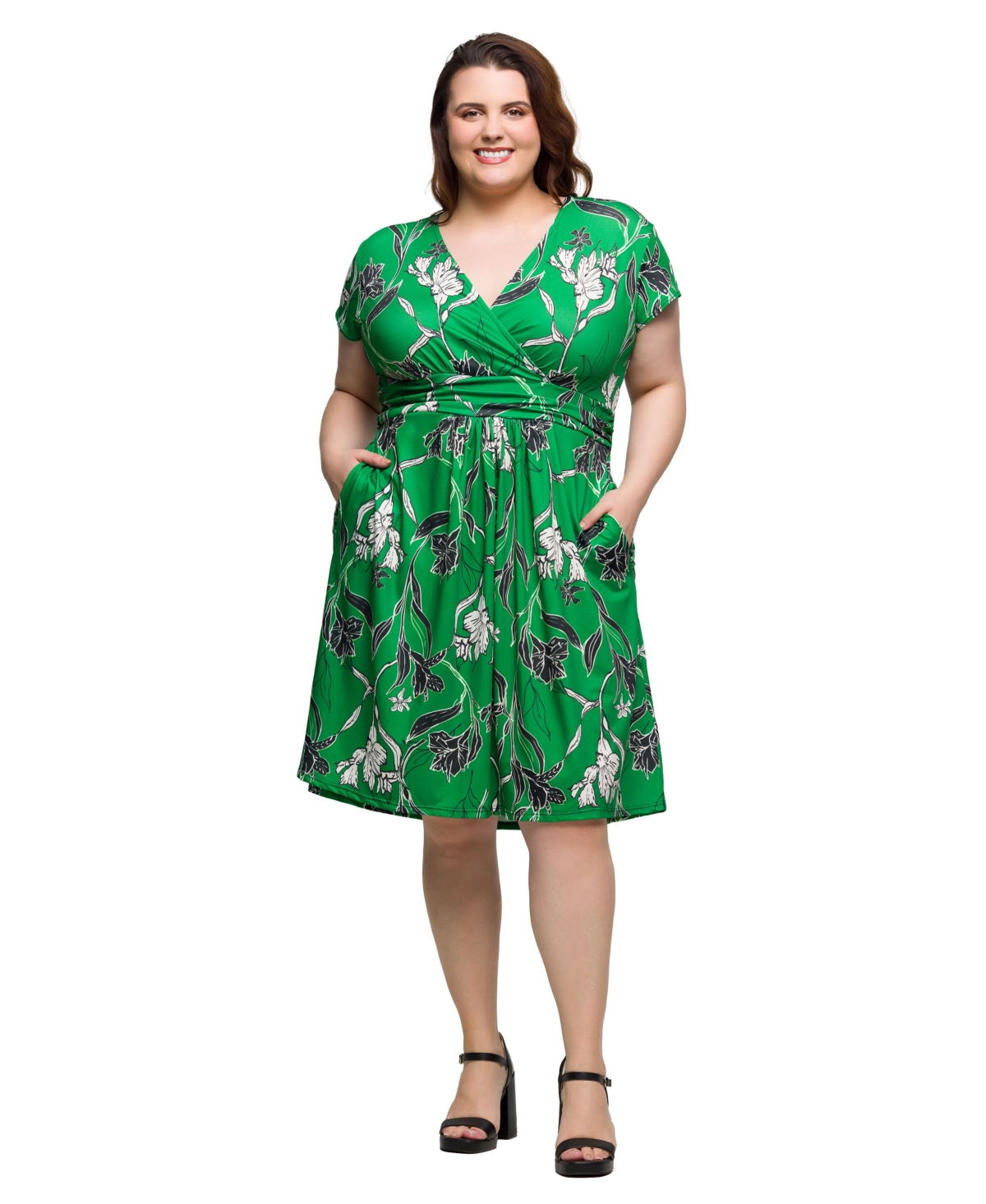 Plus Size Cap Sleeve V-Neck Knee Length Pocket Dress - Green Multi