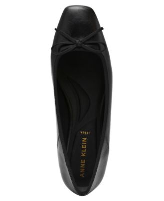 Women's Aspen Snip Toe Ballet Flats