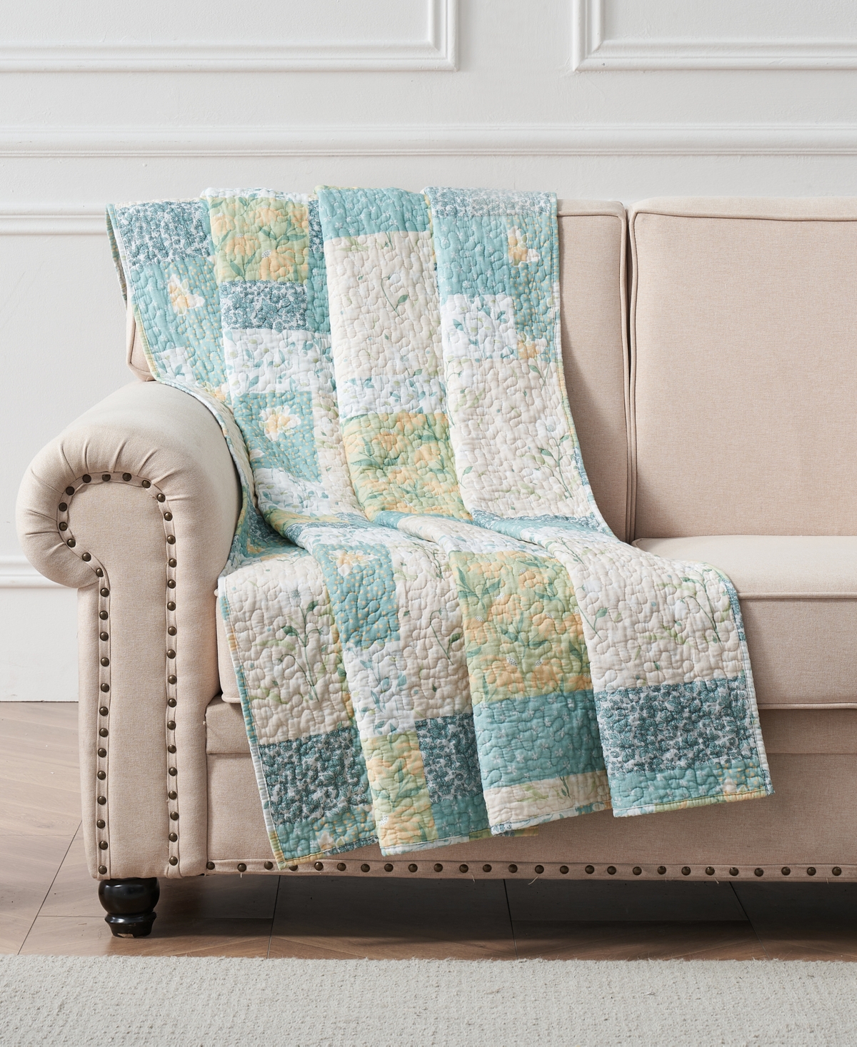 Greenland Home Fashions Cotton Reversible Quilted Throw, 50" X 60" In Mist Evangeline