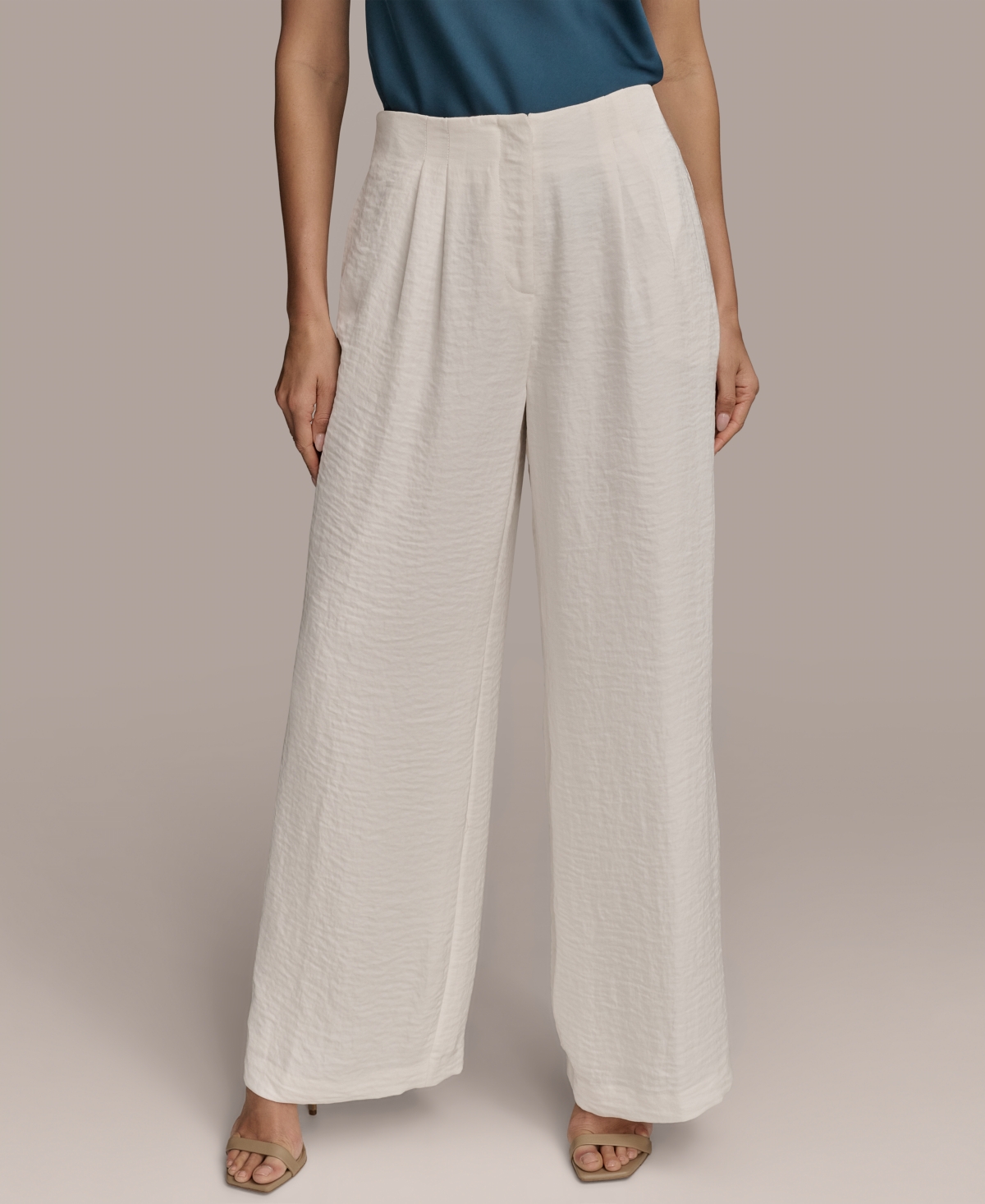 Women's Textured Wide-Leg Pants - Cream