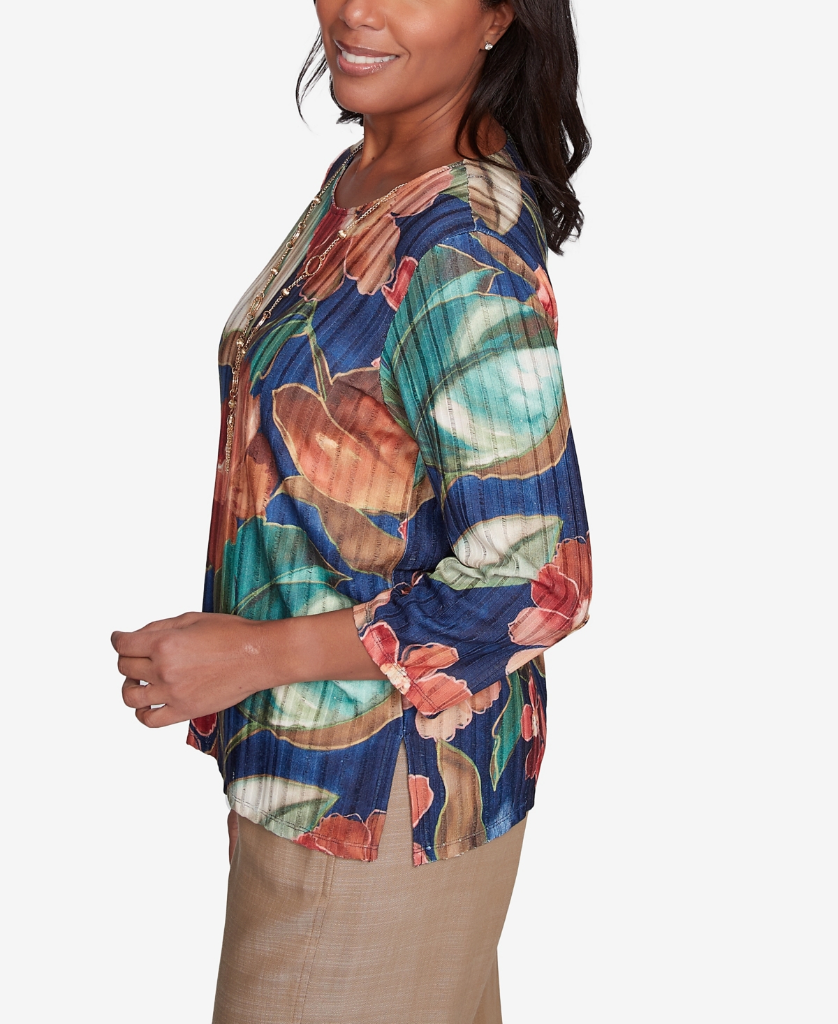 Alfred Dunner Plus Size Summer Solstice Dramatic Summer Floral Top With Necklace In Navy Multi