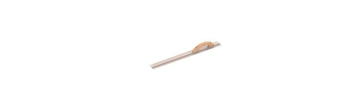 12-186 Mag Darby - Tapered 30-inch - Wood Handle