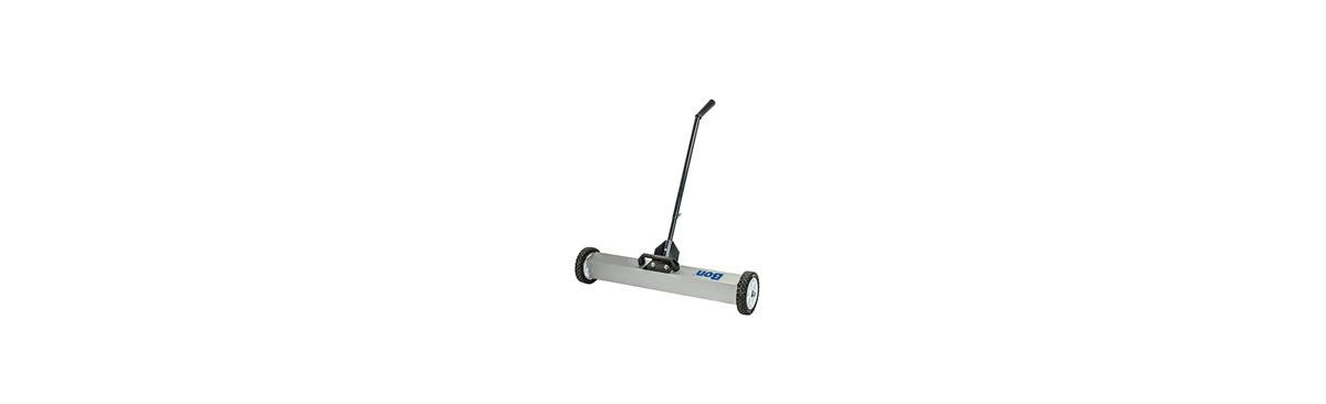 19-176 Magnetic Rolling Sweeper - 30-inch Wide - Black