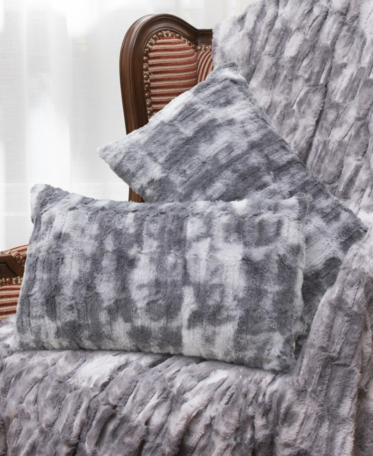 Cheer Collection Decorative Faux Fur Pillow Set, 12" X 20" In Gray