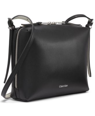 Lowen Top Zipper Crossbody