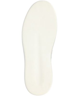 Men's Hustle Comfort Perforated Low Top Flexible Court Sneakers