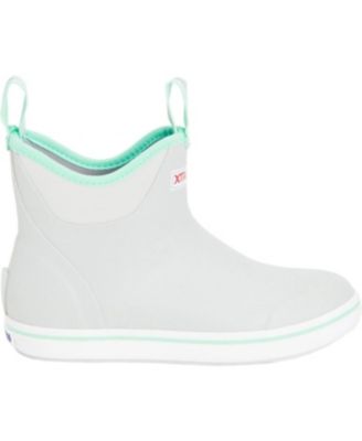 Women's 6 in Ankle Deck Boot