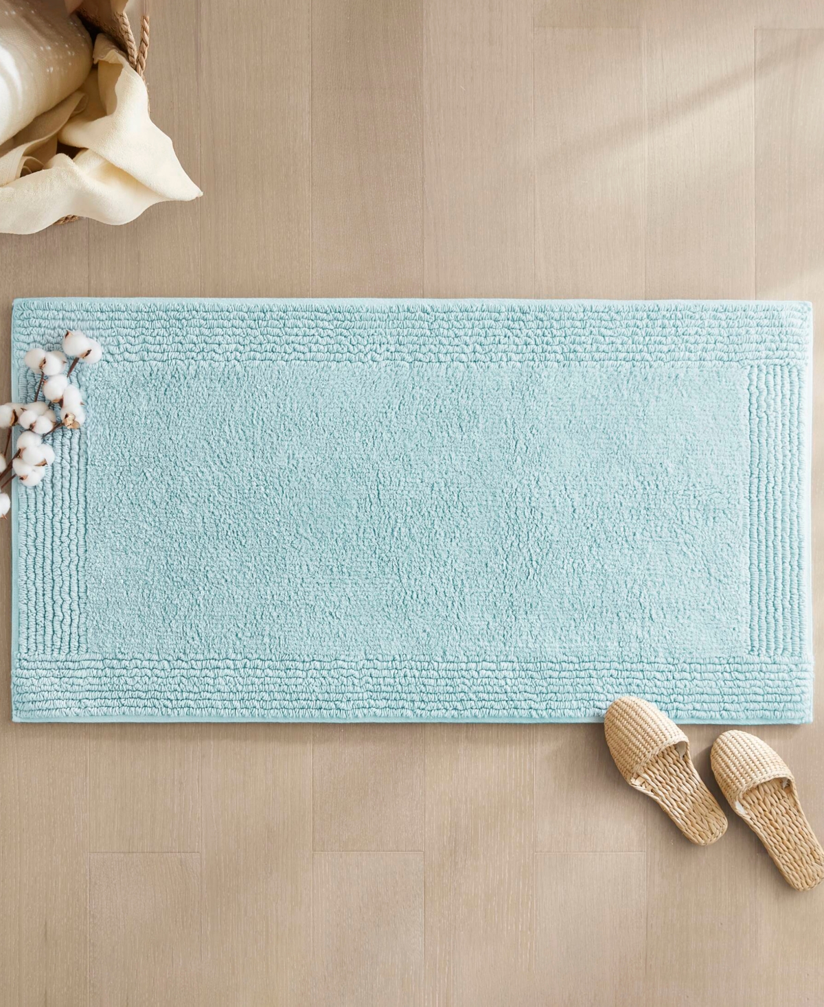 Madison Park Signature Splendor Reversible Tufted Cotton Bath Rug, 24" X 60"