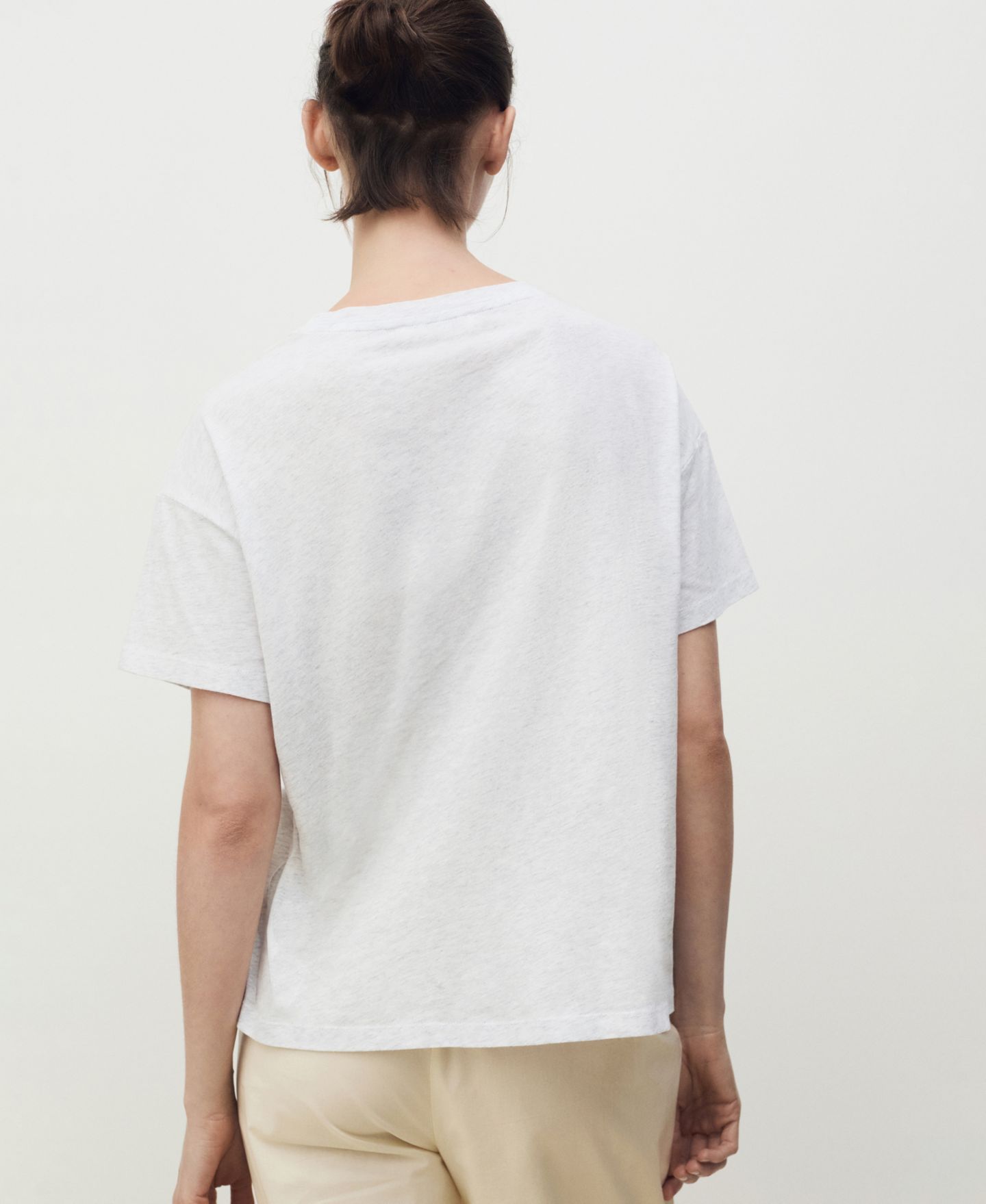 Женская футболка Mango Short-Sleeved Cotton, цвет: Ванильный — фото 2