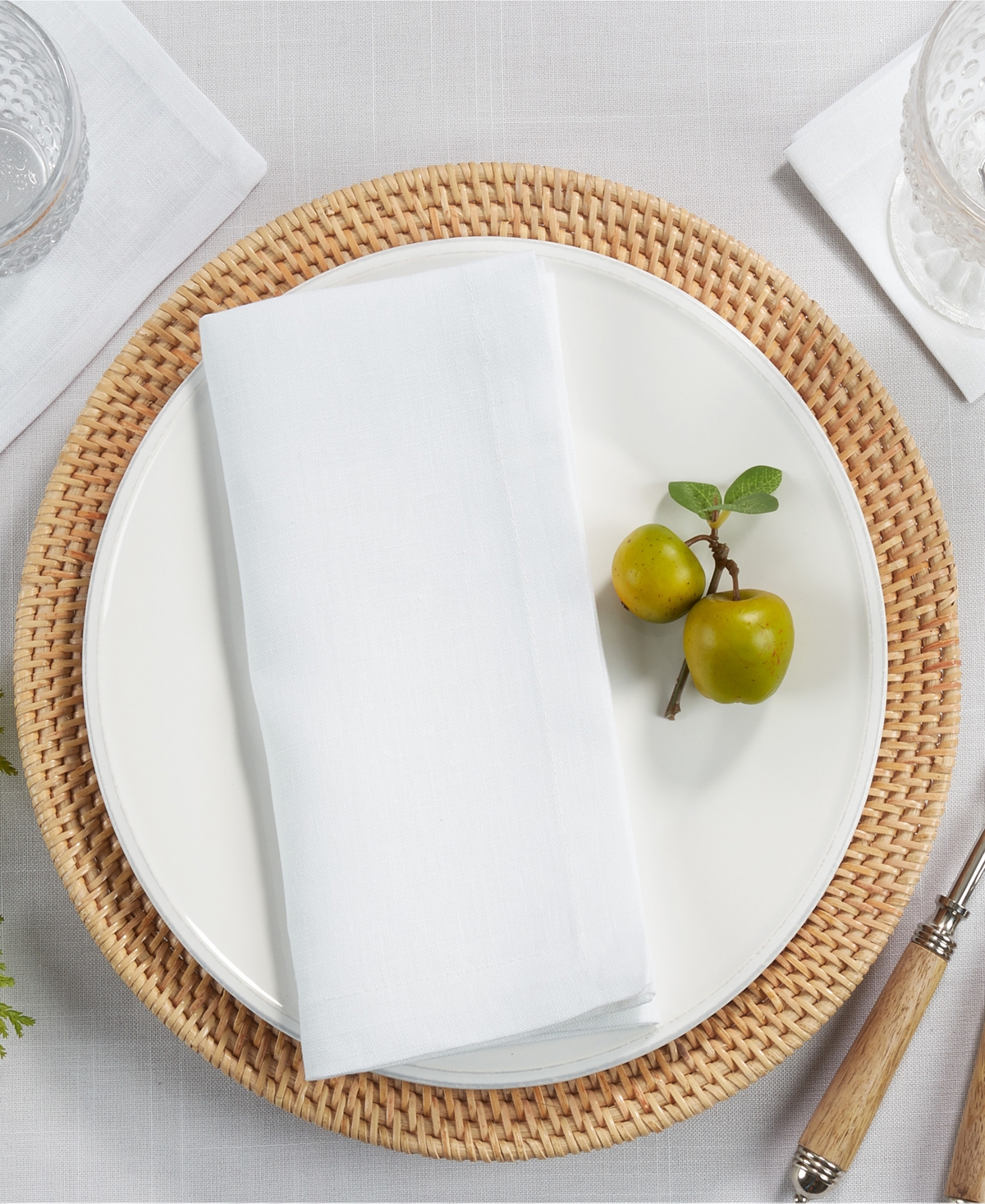 SARO LIFESTYLE PURE LINEN TEA NAPKINS, 6" X 6" 