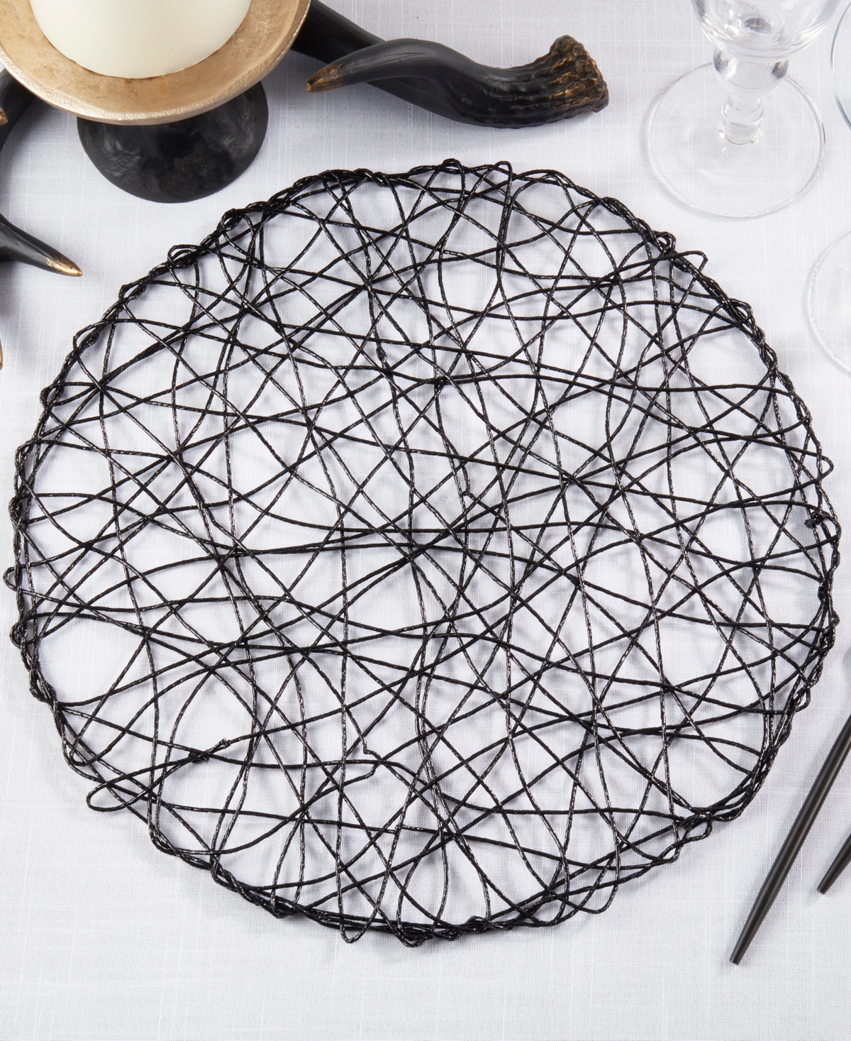 Saro Lifestyle Intricate Wire Placemats, 15" Round In Black