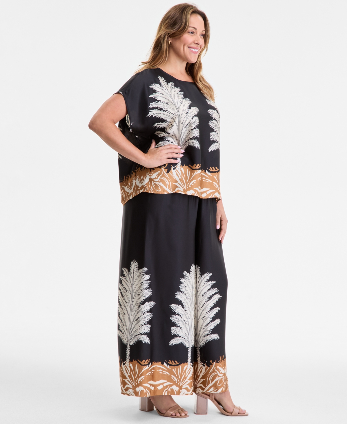 Vince Camuto June Hero Look Plus Size Placed Print Boat Neck Caftan Blouse Printed Pull On Wide Leg Pants In Black