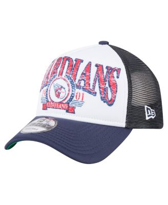 New Era - Men's White/Navy Cleveland Guardians Distressed 9FORTY A-Frame Adjustable Trucker Hat