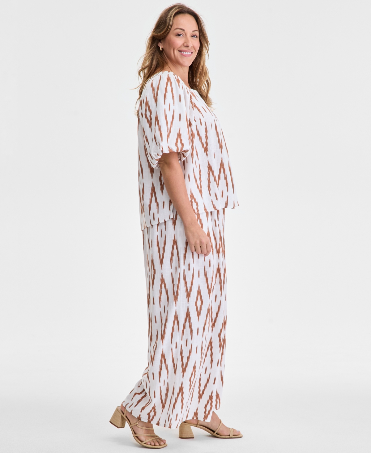 Vince Camuto June Hero Look Plus Size Printed Square Neck Short Sleeve Blouse Printed Wide Leg Gathered Pants