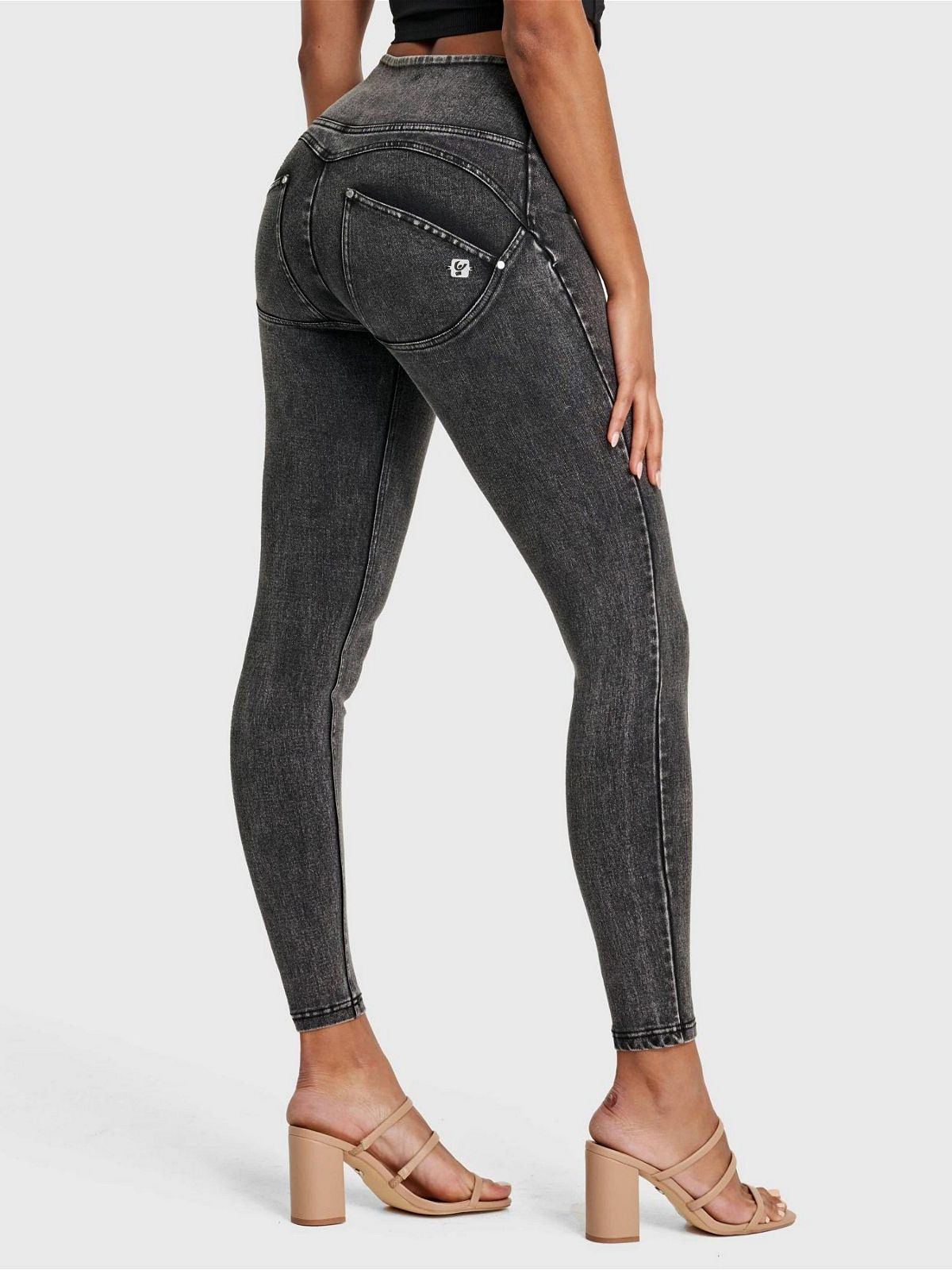 Freddy Women's High-Rise Snug Sculpting Skinny Jeans view 5 — MAYCSS fashion products