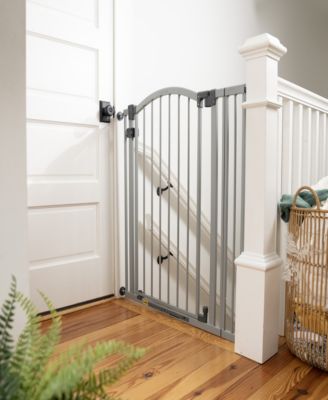 Baby The Thruway 53W Series Baby and Dog Gate