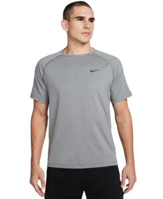 Nike - Men's Relaxed-Fit Dri-FIT Short-Sleeve Fitness T-Shirt