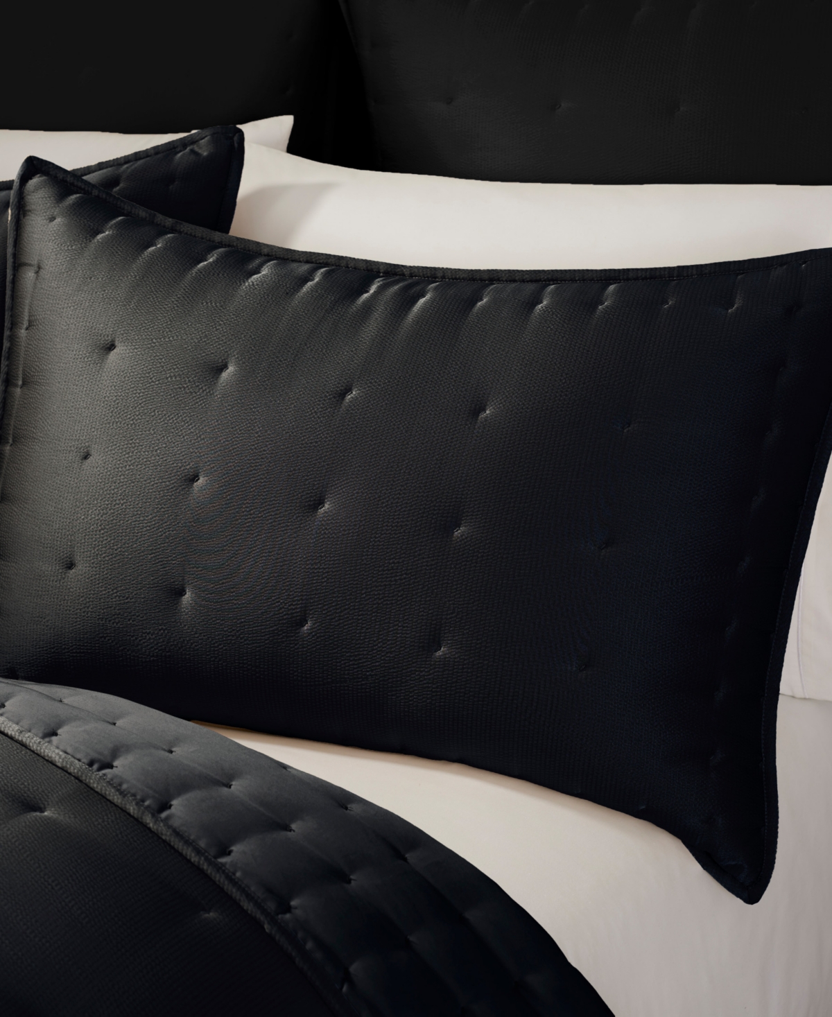 Donna Karan Home Hammered Silk Quilt, Full/queen