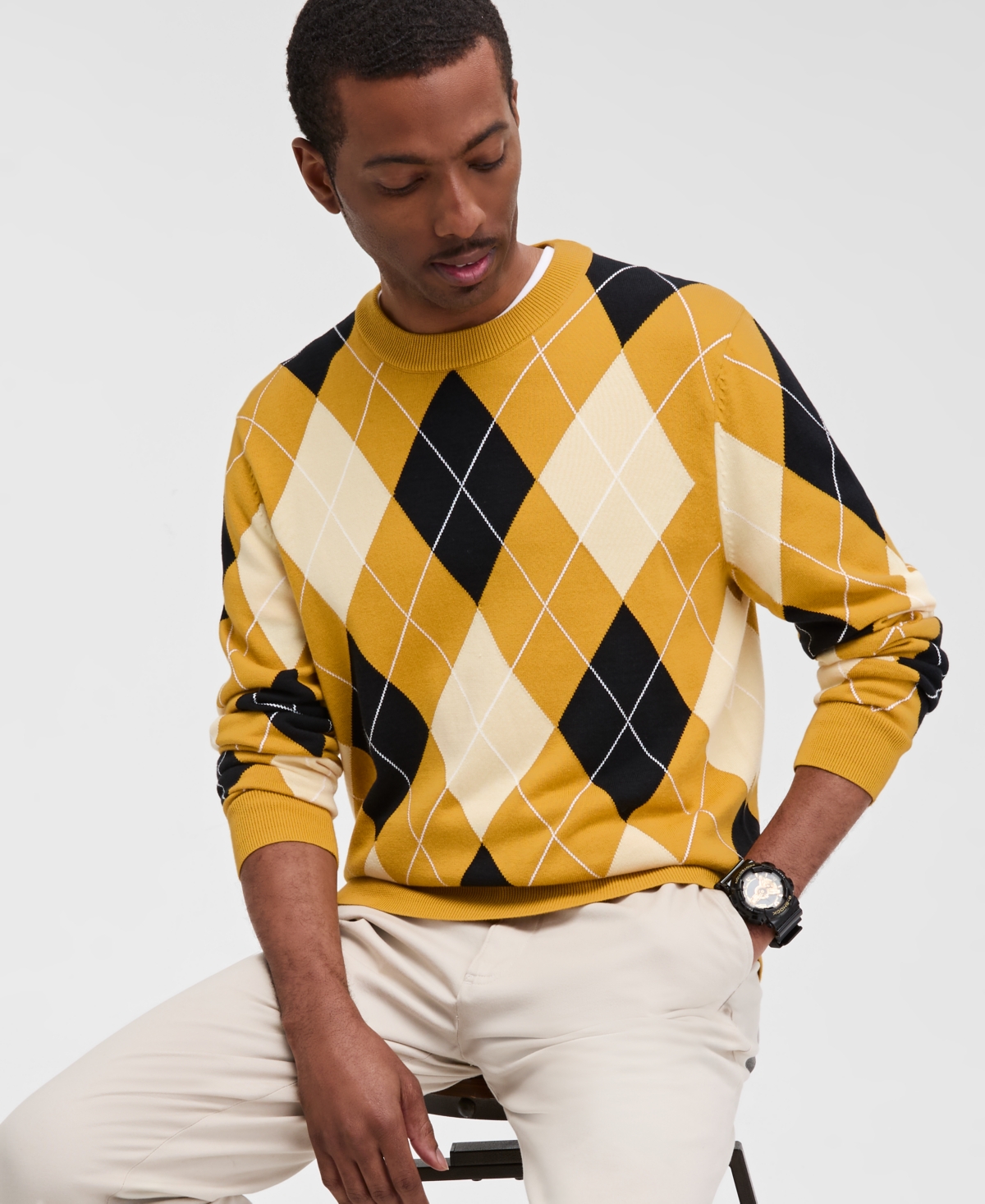 Men's Argyle Crewneck Sweater, Exclusively at Macy's - Golden Brown