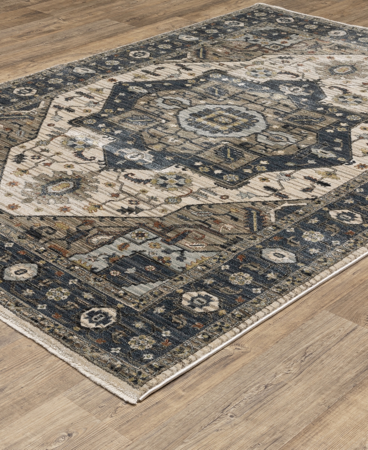Oriental Weavers Eliana ELI05 6'7"x9'6" Area Rug