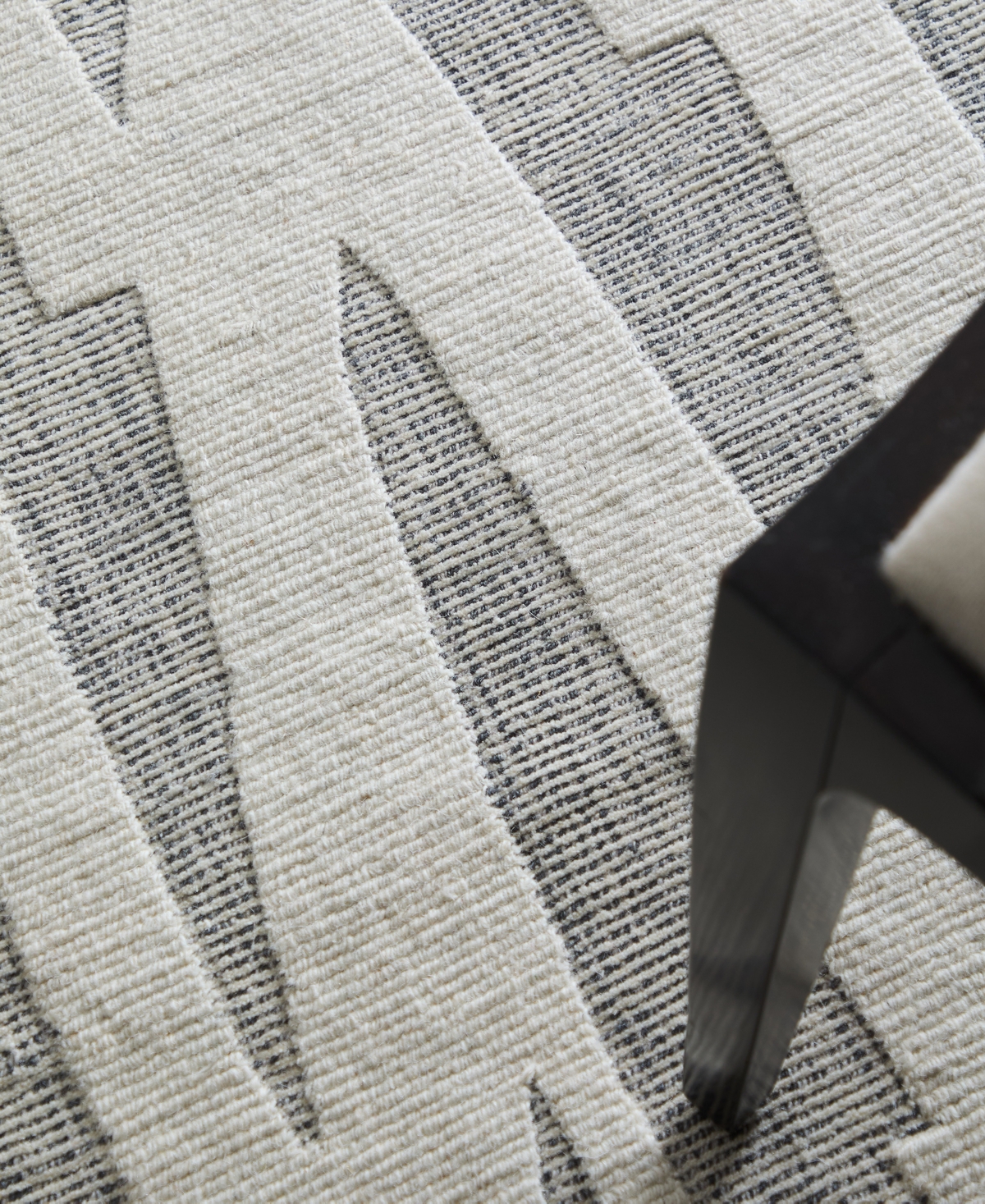 Thom Filicia For Feizy Peconic T8009 4'x6' Area Rug