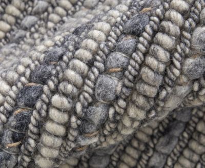 Herrick T8021 2'x3' Area Rug