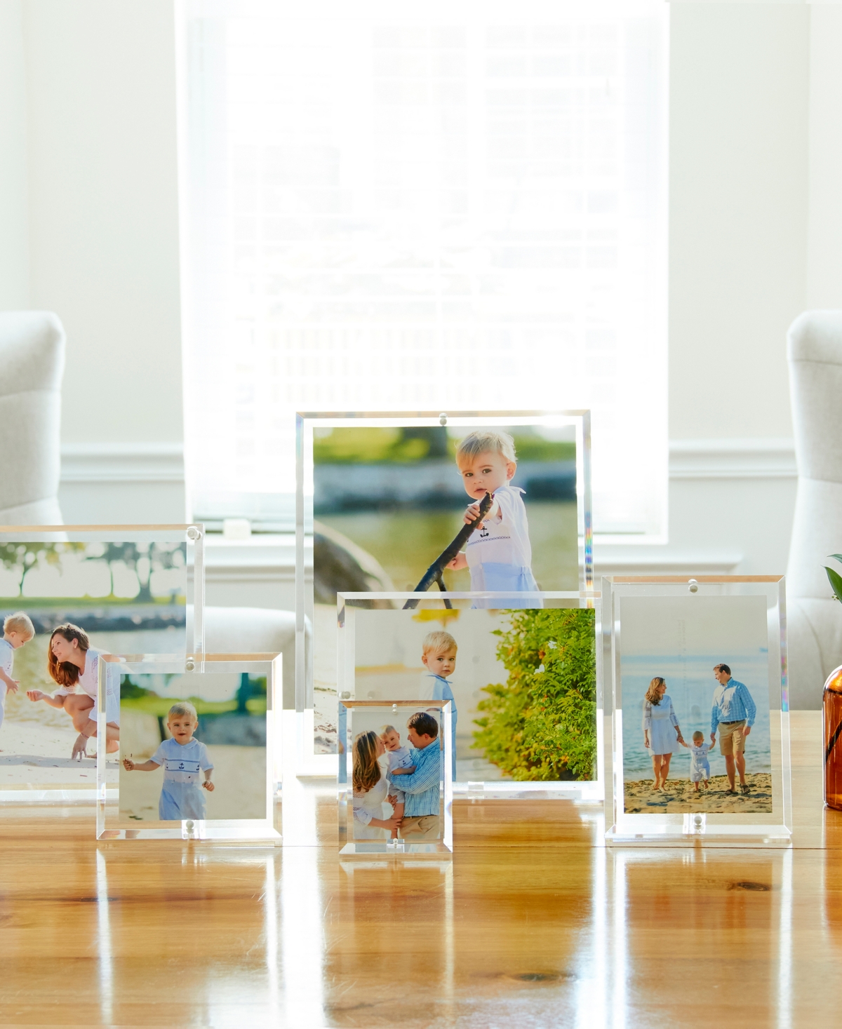 TARA WILSON DESIGNS BEVELED FRAME, 8" X 10" 