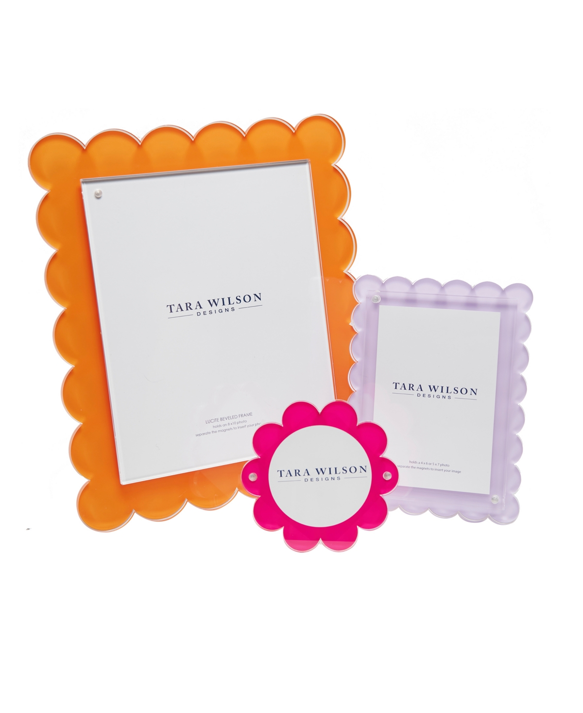 TARA WILSON DESIGNS SCALLOP FRAME, 8" X 10" 