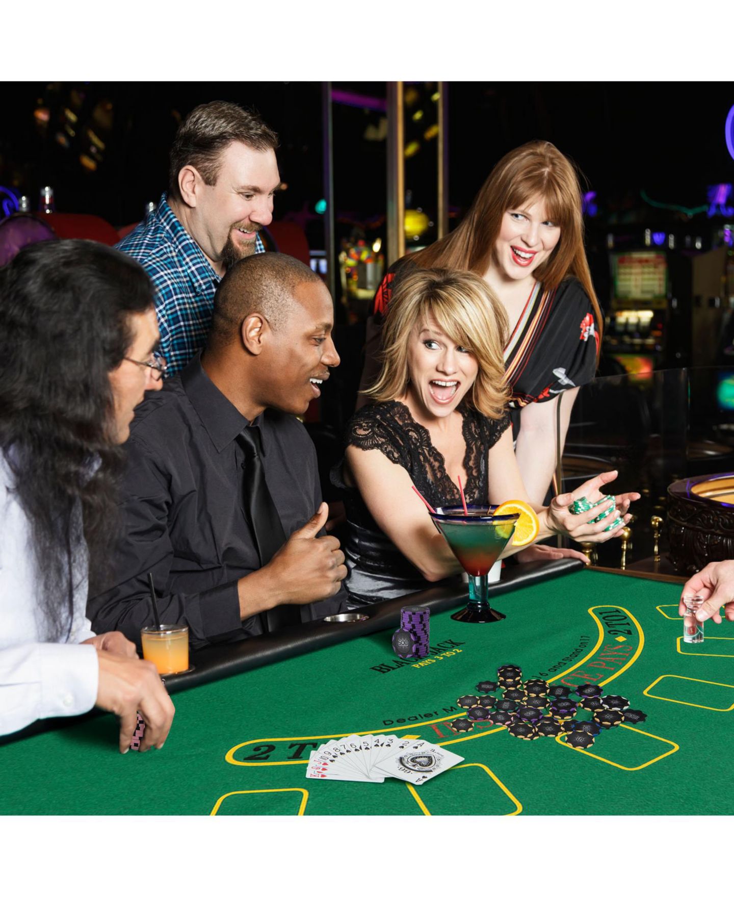 Детские игрушки Mecale 600-Piece Poker Chip Set 14 Gram Claytec Chips with Carrying Case, цвет: Зелёный — фото 2
