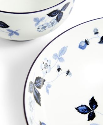 Wild Strawberry 8-Pc. Dinnerware Set, Service For 2