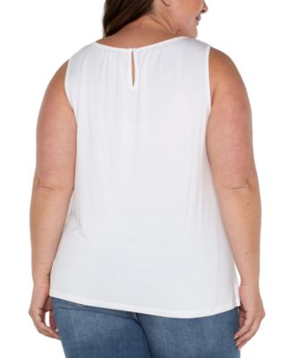 Plus Size Sleeveless Scoop-Neck Top