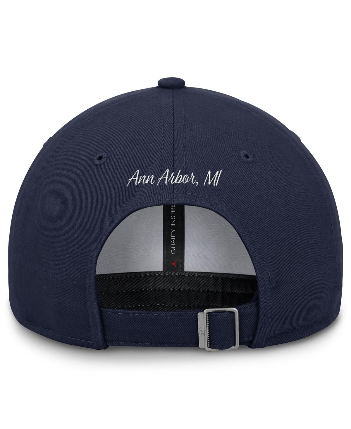 JORDAN MEN'S WHITE/NAVY MICHIGAN WOLVERINES CLUB SWOOSH PERFORMANCE ADJUSTABLE HAT 