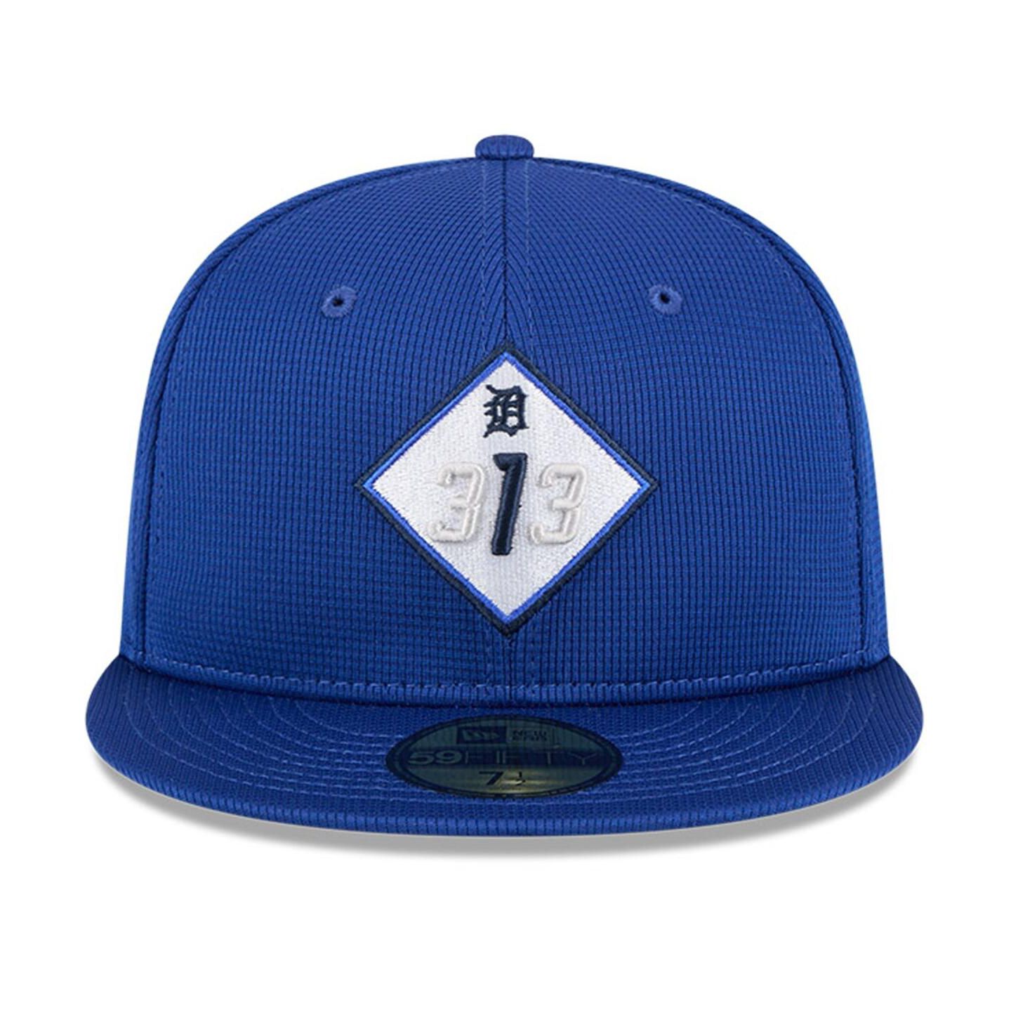 Мужская кепка New Era Blue Detroit Tigers City Connect Batting Practice 59FIFTY Fitted Hat — фото 2