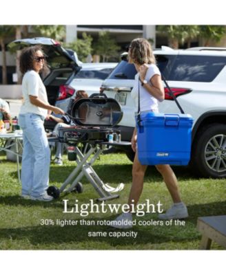 Pro 25-Quart Hard Cooler