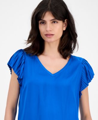 Women's Pleated Raglan-Sleeve V-Neck Top