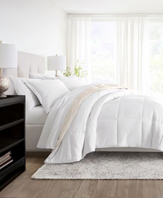 All Season Lightweight Down Alternative Reversible 3-Pc. Comforter Set, Full/Queen