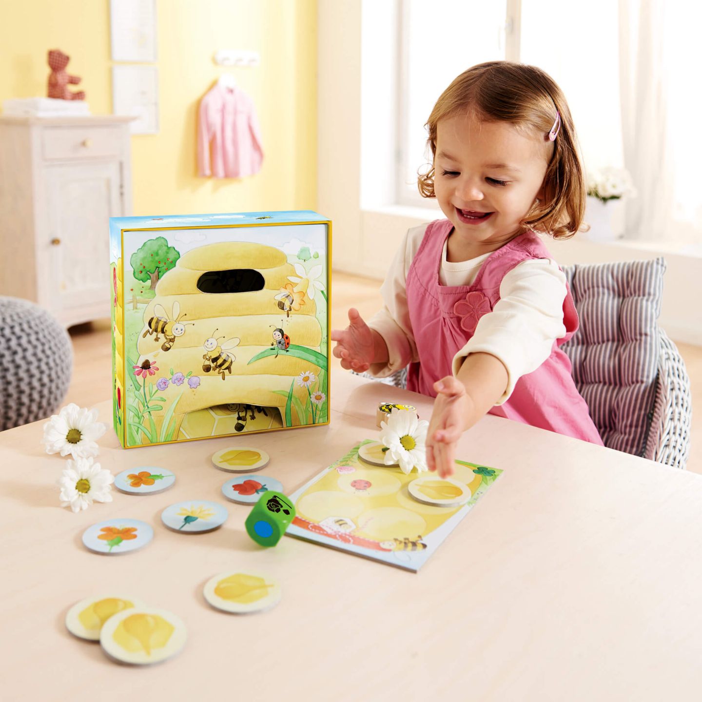 Детские настольные игры Haba Hanna Honeybee Cooperative Matching 10-Piece Board Game, Ages 2+, цвет: Mutli — фото 2