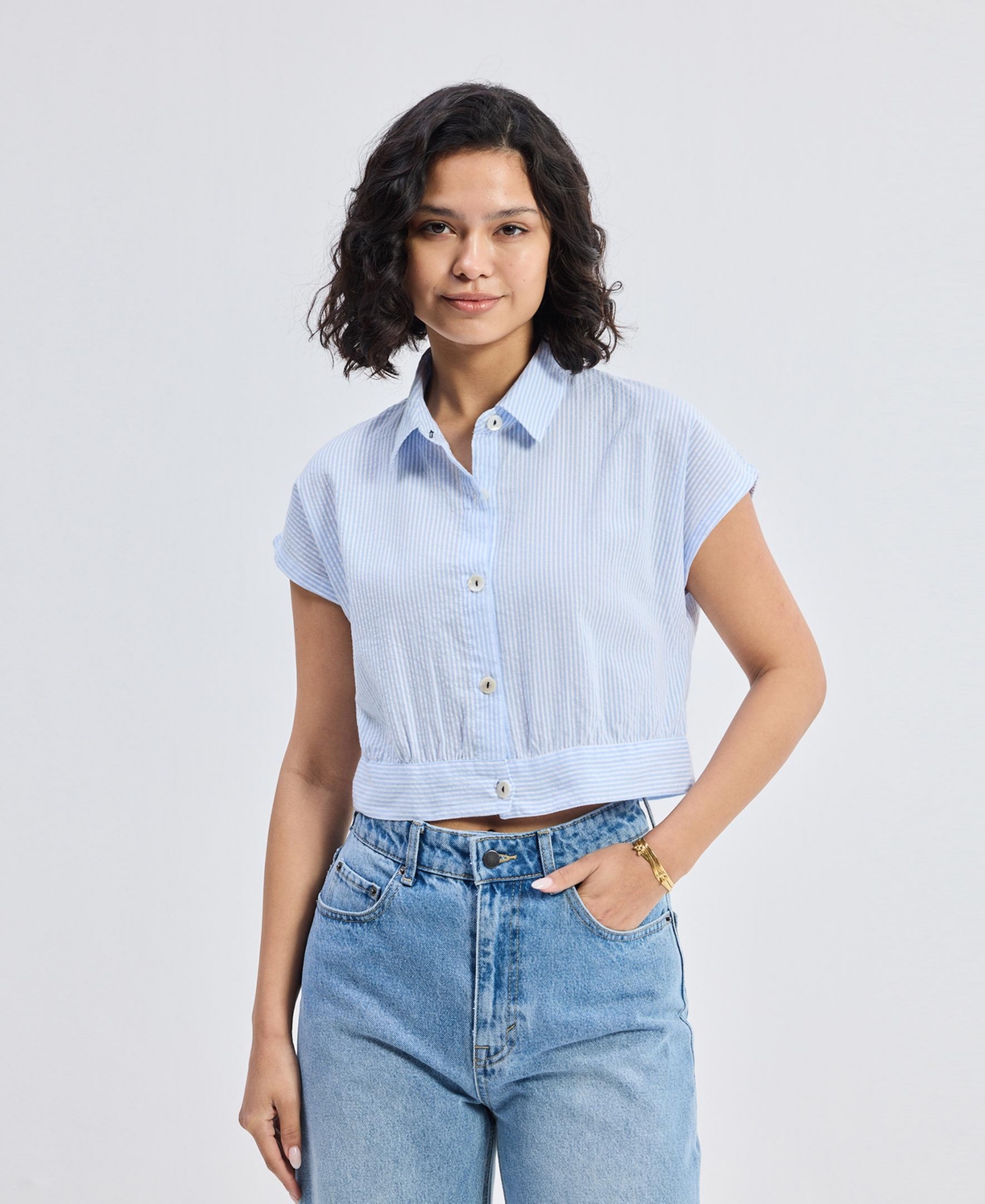 Women's Oversized Crop Shirt in Classic Stripes - Linear rhythm