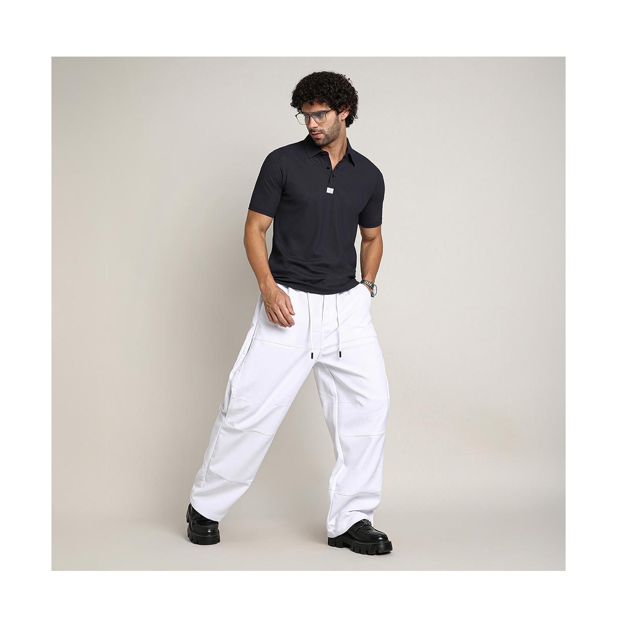 Campus Sutra Men's Chalk White Relaxed-panel Cargo Trousers