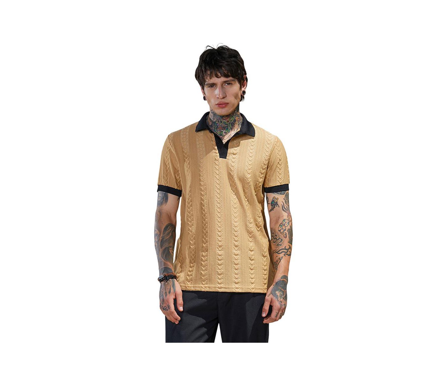 Мужская футболка Cahoot Campus Sutra Buff Beige and Obsidian Black Arc-Tactile Polo, цвет: Бежевый / Хаки — фото 1