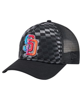 New Era - Men's Black San Diego Padres Gradient 9FORTY A-Frame M-Crown Trucker Adjustable Hat