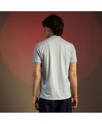 Men's Powder Blue Crevice-Lined T-Shirt