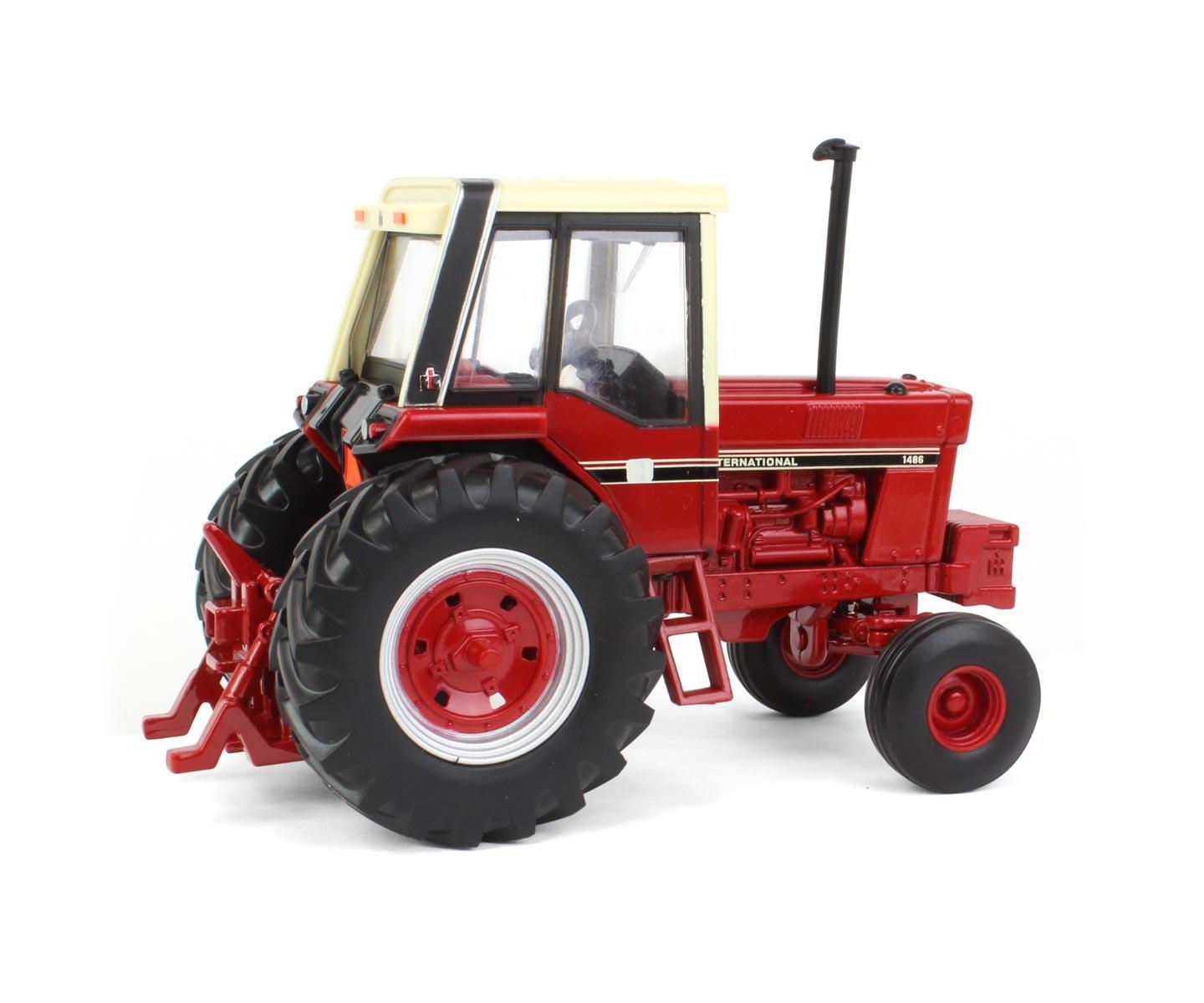Детская игрушка ERTL 1/32 International Harvester 1486 Wide Front w/ Cab — фото 3